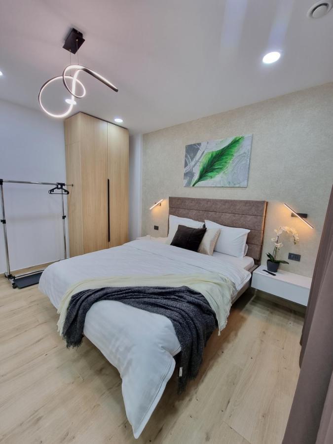 Casa Chiper - Apartament Parter Brasov Bagian luar foto