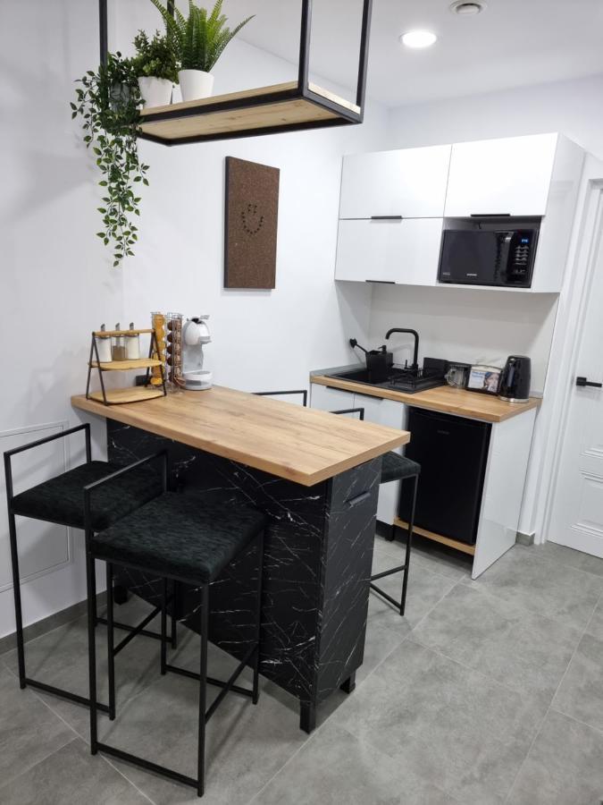 Casa Chiper - Apartament Parter Brasov Bagian luar foto