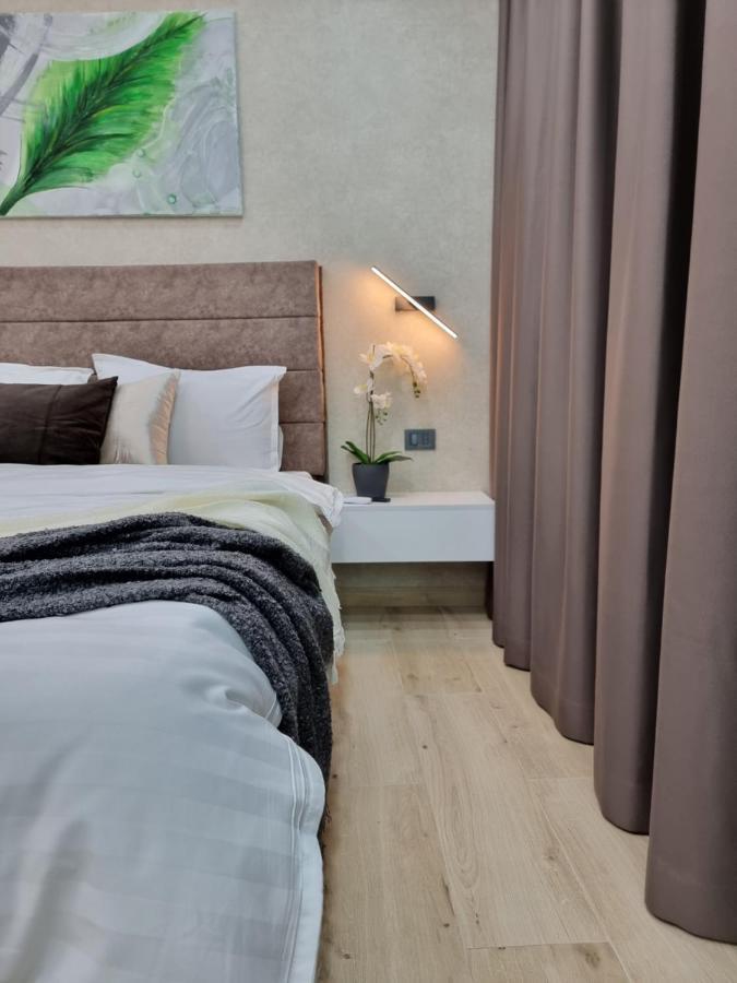 Casa Chiper - Apartament Parter Brasov Bagian luar foto